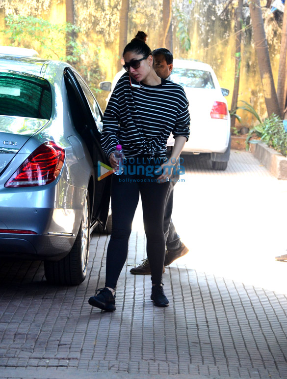 kareena kapoor khan snapped at the gym 4